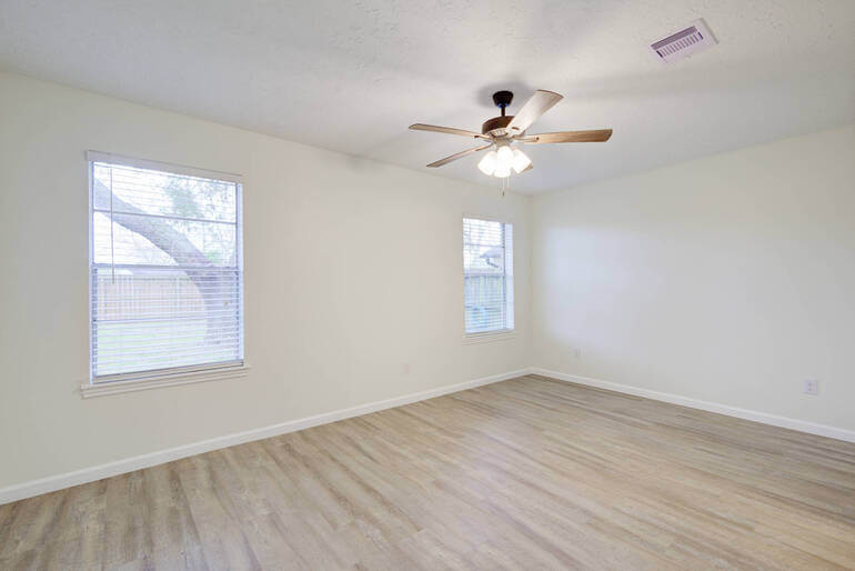 Chambre vide avant home staging